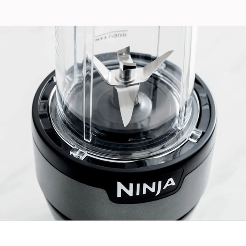 Ninja Licuadora Personal Nutri-Blender BN300 20 oz Negro y Plateado 1 pz -  H-E-B México