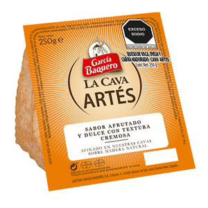 Queso Sabor Afrutado Y Dulce con Textura Cremosa 250 Gr